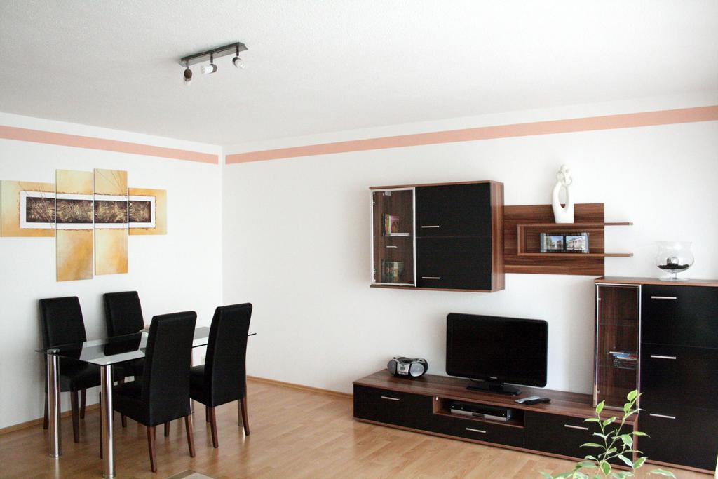 Appartement Julija 바덴바덴 객실 사진